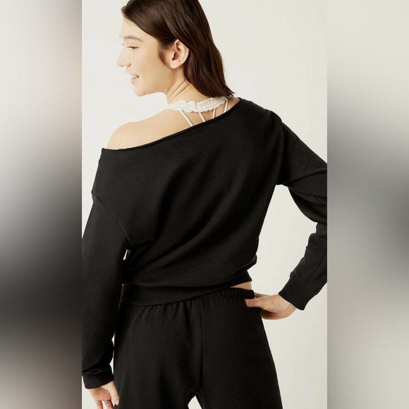 PINK Victoria’s Secret Everyday Lounge Off The Shoulder Sweatshirt - Picture 8 of 12